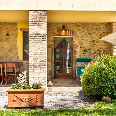 Casa Le Basse - Giuncarico Lejlighed